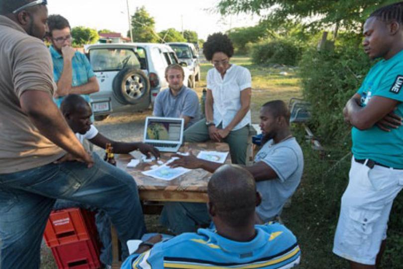Fostering Community Strategies For Saving the World's Oceans